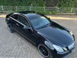 Mercedes-Benz E 250 Coupé E 250 CGI BlueEFFICIENCY ELEGANC... - Mercedes-Benz E 250 aus 2009