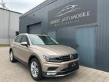 Volkswagen Tiguan Highline*Allrad*1.Hand*Garantie*Navi*SHZ - Volkswagen Tiguan mit Benzin-Antrieb: Garantie