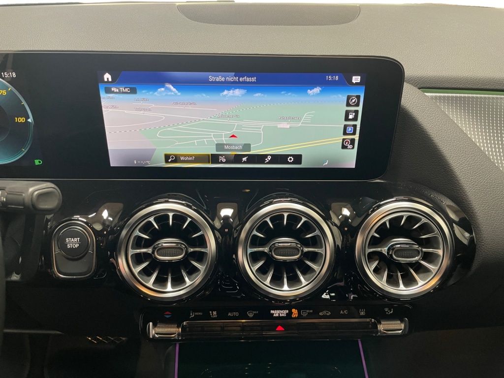 Mercedes-Benz EQA 300 4matic Progressive AMG MBUX Progressive foto 16