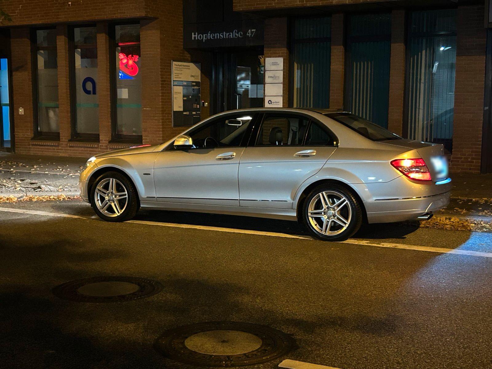 Mercedes-Benz C 220