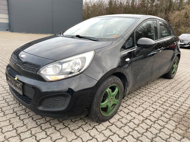 Kia Rio 1.1 CRDi Spirit NR 33202 READY