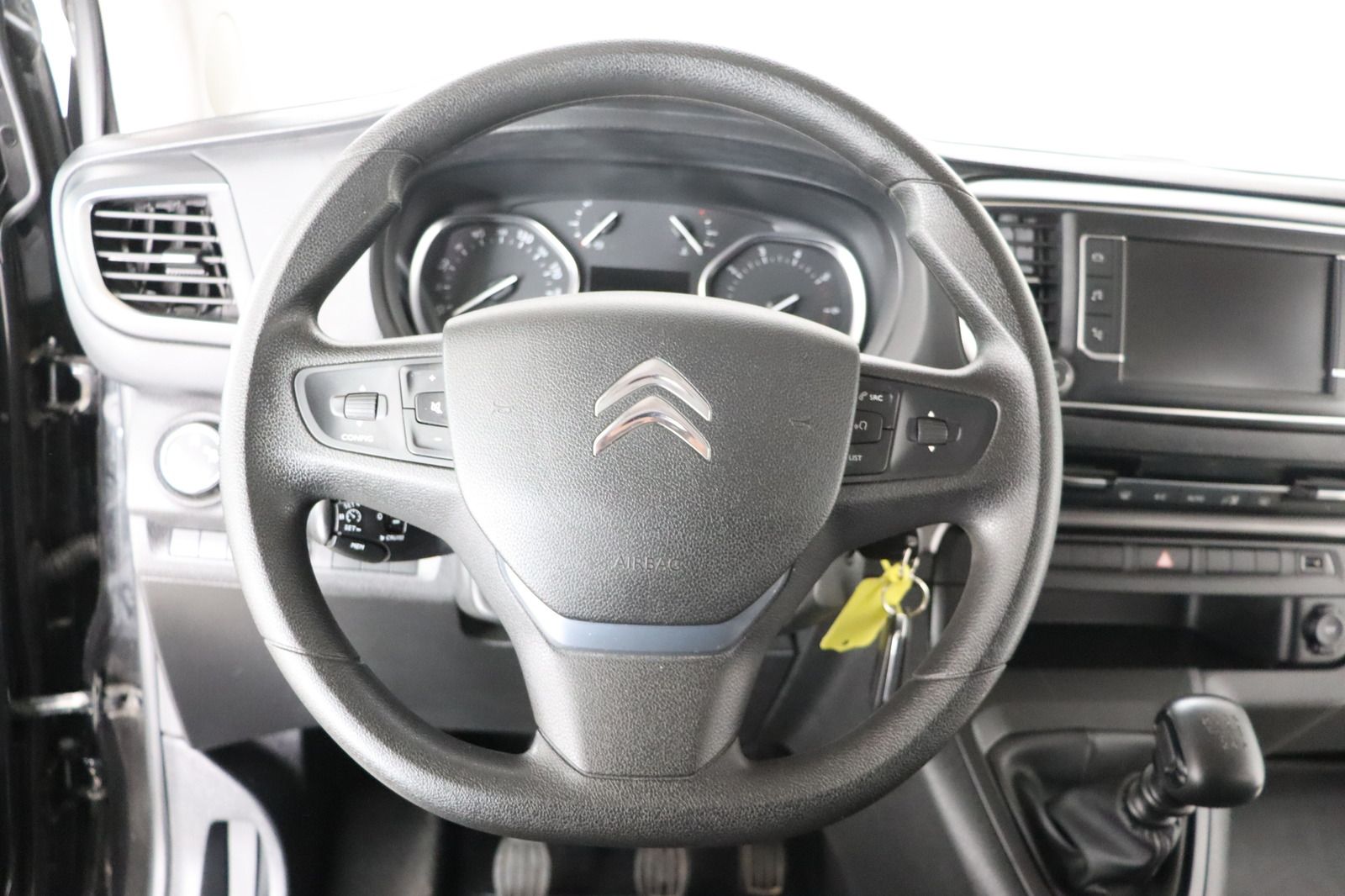 Fahrzeugabbildung Citroën Spacetourer Feel M * HUD * LED * RFK * AHK