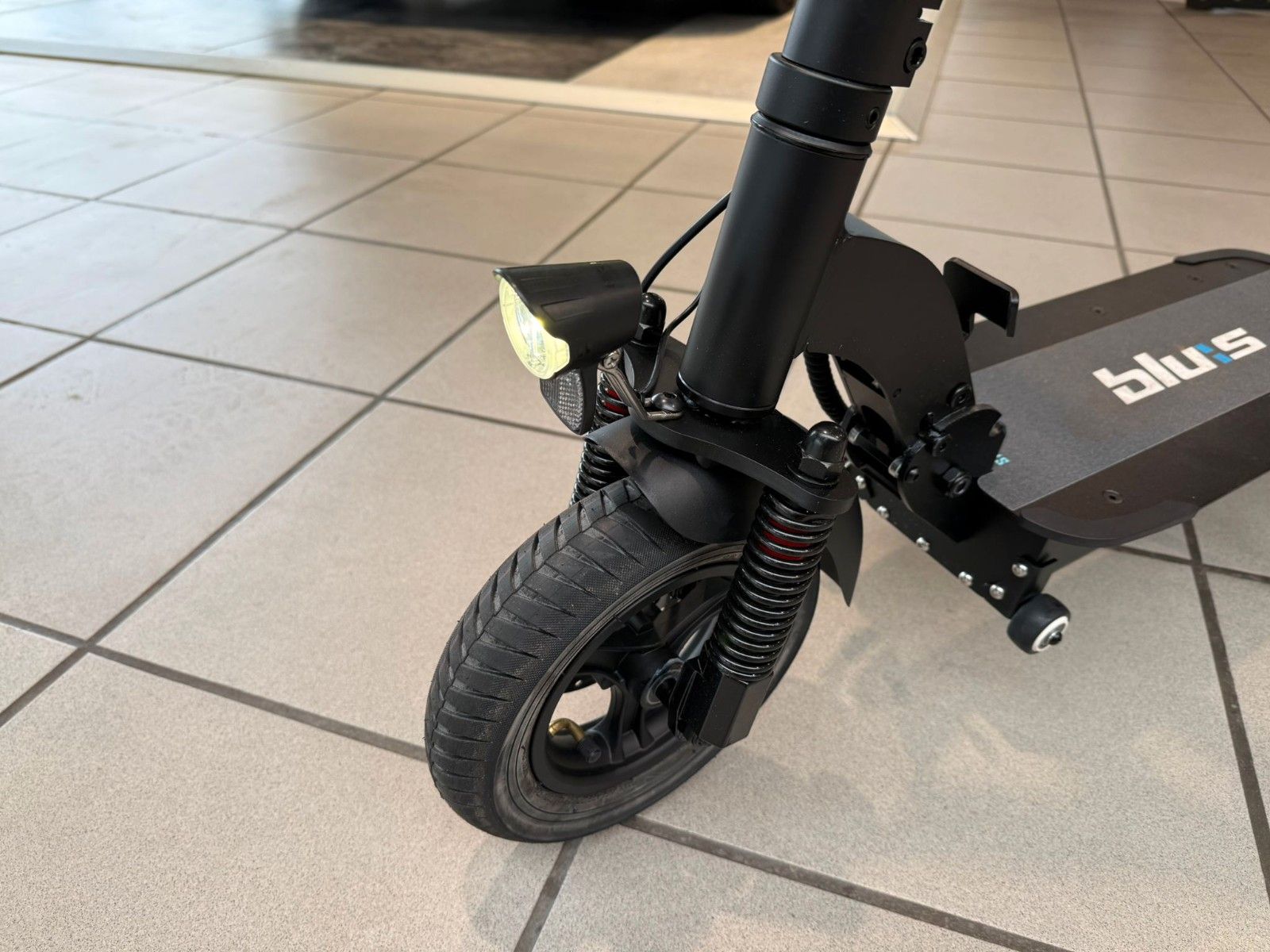 Fahrzeugabbildung Andere Blu:s Stalker XT 950