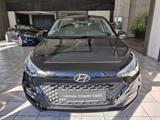 Hyundai i20 1.0 T-GDI *Automatik*RFK*CarPlay*SHZ*LHZ*Tem - Hyundai i20: Schwarz