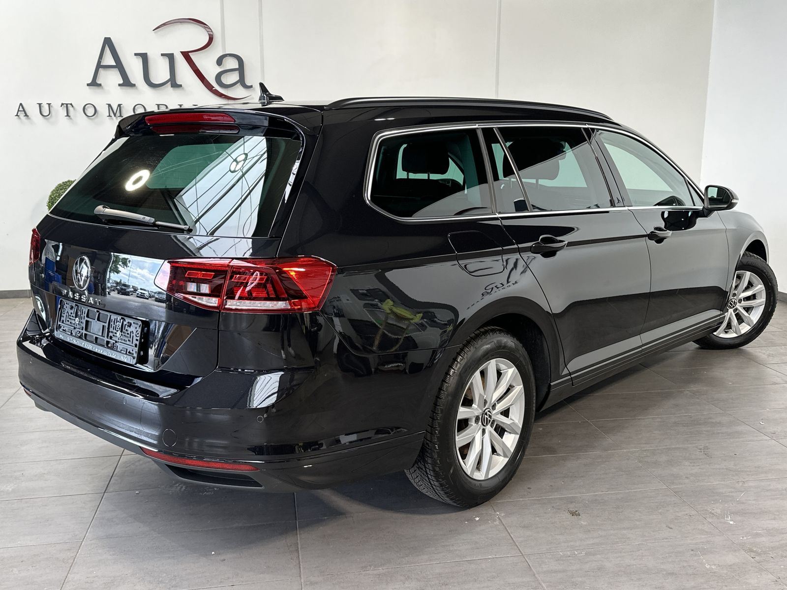 Fahrzeugabbildung Volkswagen Passat Variant 2.0 TDI Business NAV+LED+ACC+KAM