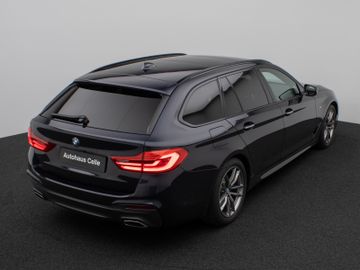Fahrzeugabbildung BMW 540d xDr Tour HUD ACC Pano 360° Bowers & Wilkins