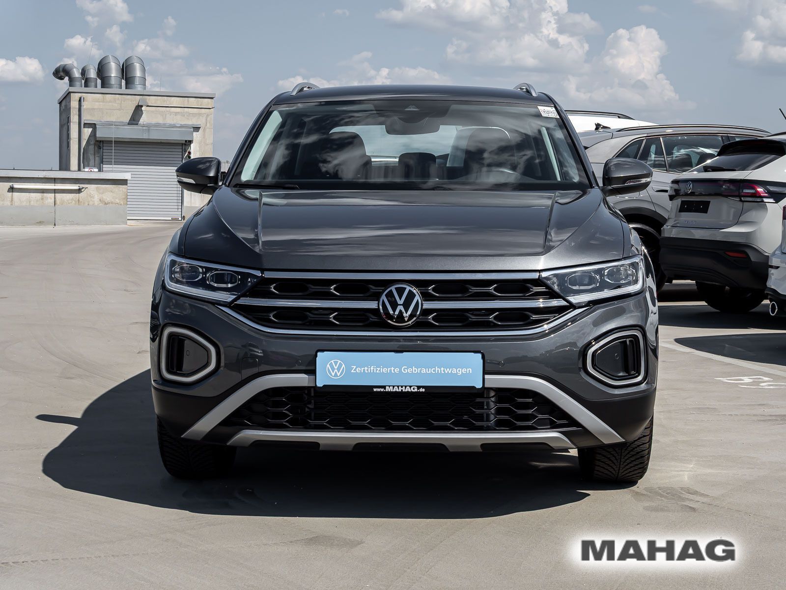 Volkswagen T-Roc Style 1.5 TSI AHK ACC LED Navi RearView P foto 4