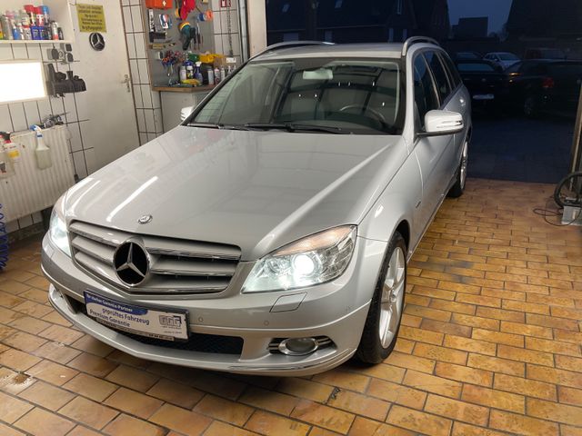 Mercedes-Benz C 180 BlueEfficiency Avantgarde/Klima/AHK/Leder