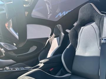  Mclaren GTS thumbnail 11