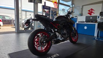 Suzuki GSX 8S Aktion
