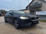 Volvo V60 Cross Country Plus AWD,I-Hand, 23908€Netto - Volvo V60 Gebrauchtwagen in Stuttgart
