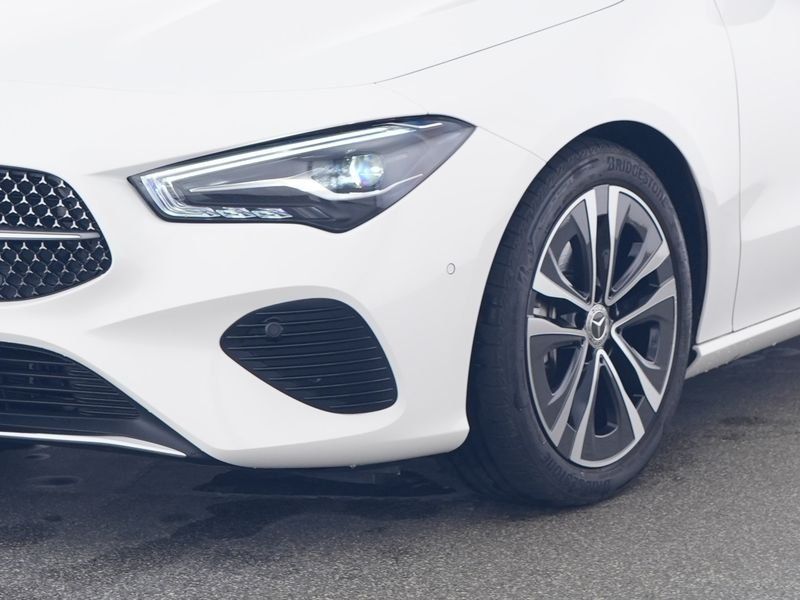 Fahrzeugabbildung Mercedes-Benz CLA 180 Progressive*Pano*Totwink*CarPlay*LED*Kam