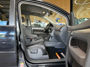 MYAUTOCENTER – Gebraucht- und Jahreswagen mit Werkstattservice in Pfaffenhofen Volkswagen Touran United *Navi*Sitzh*TÜV 0527*