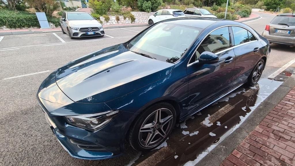 Mercedes-Benz CLA 200
