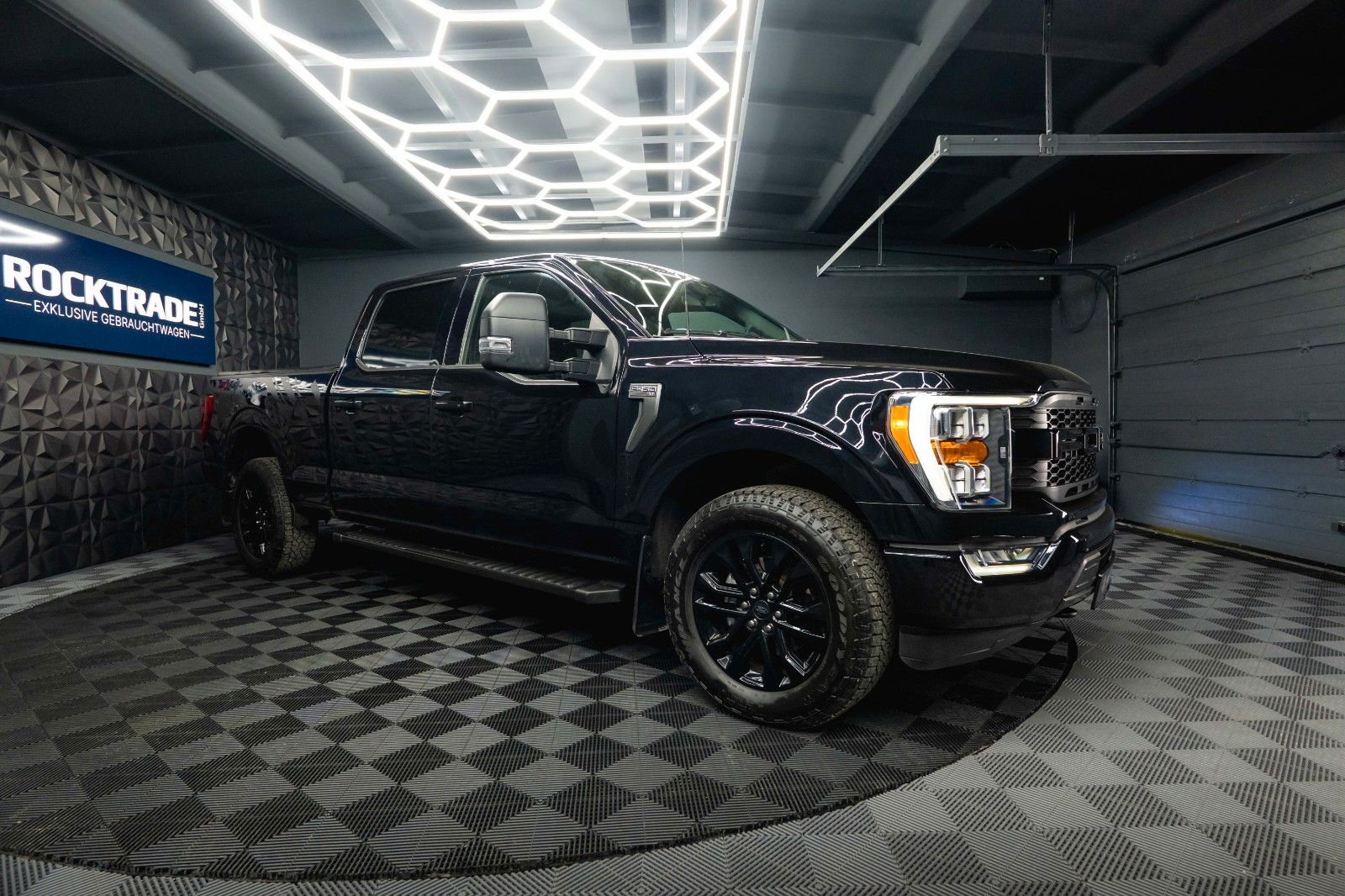 Fahrzeugabbildung Ford F150 5.0L V8 4x4 SuperCrew Longbed RAPTOR 19%