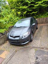 Toyota Auris 2.2 D-CAT D-CAT - Toyota Auris: D Cat