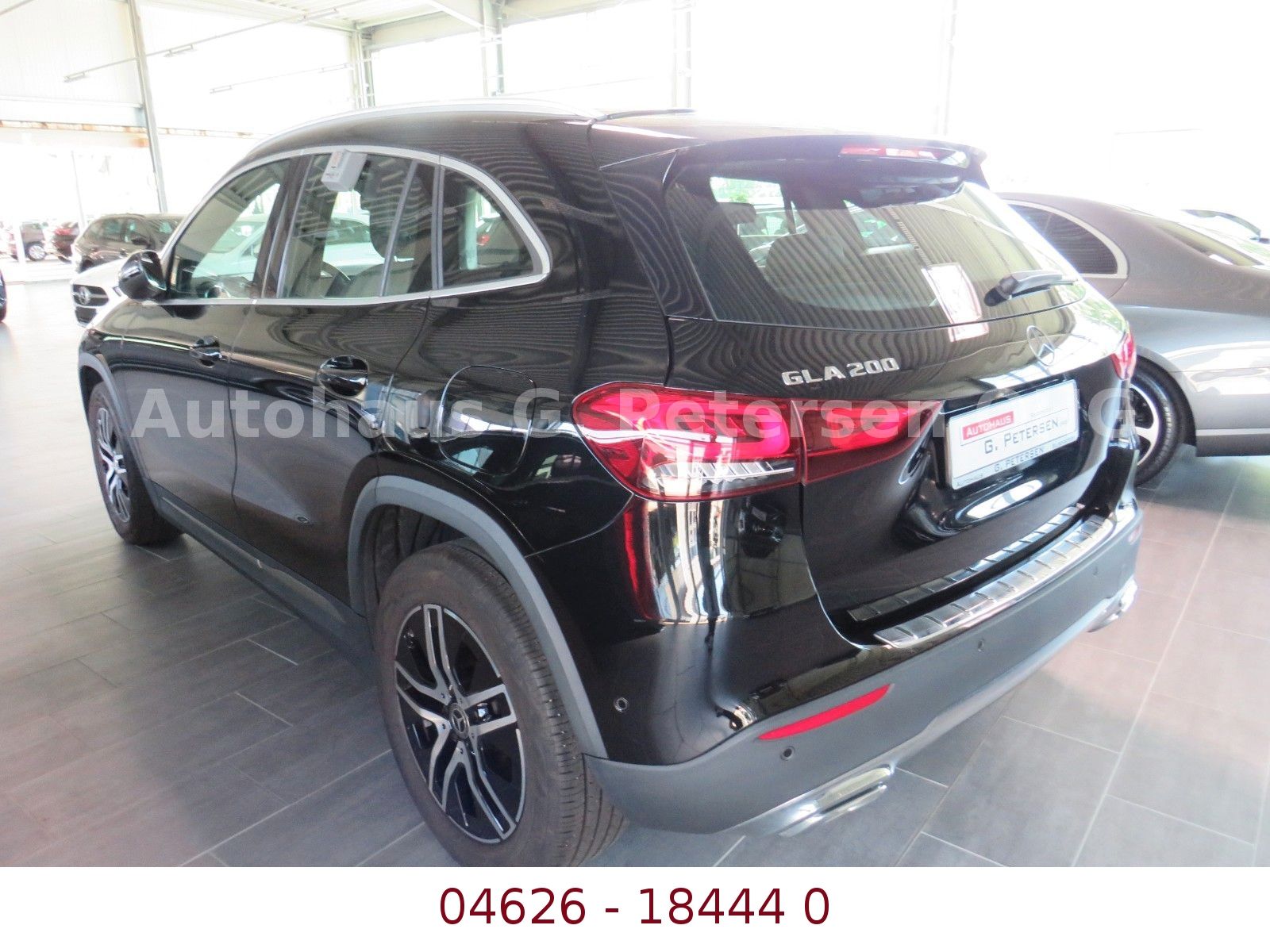 Fahrzeugabbildung Mercedes-Benz GLA 200*Kamera* LED*NAVi*Spiegel*18*SHZ*