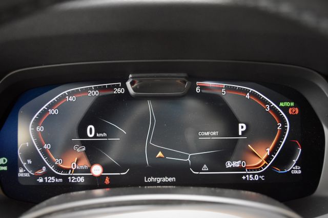 Fahrzeugabbildung BMW X5 XDRIVE M SPORT HEAD UP 3D VIEW PANO 22ZOLL