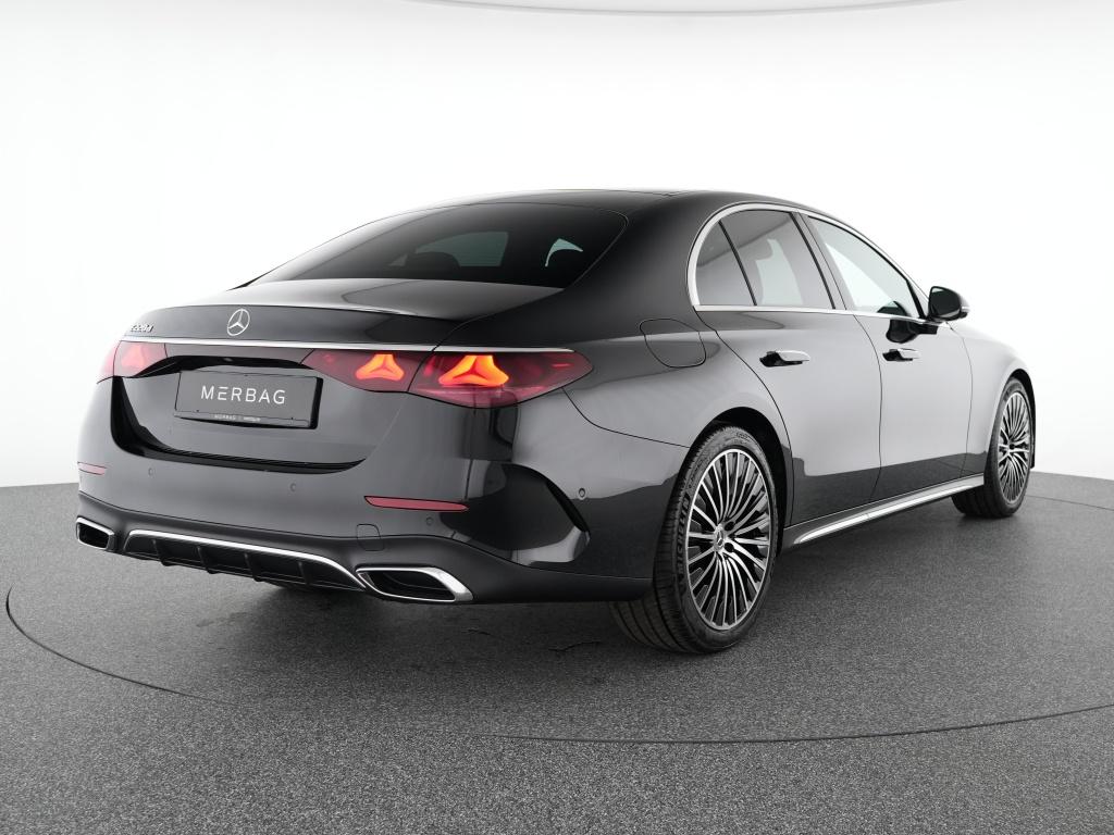 Mercedes-Benz E 220 d AMG Advanced Pano Burmester4D UPE:82TEUR