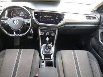 Volkswagen T-Roc - 7