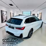BMW 330 i xDrive M Sport Touring*HUD - BMW 330: Sport