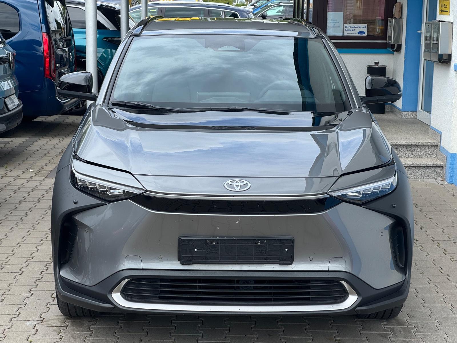 Toyota bZ4X 71,4 kWh Lounge Leder 360
