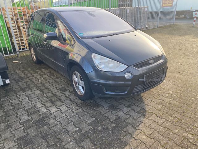 Ford S-Max S-MAX Titanium