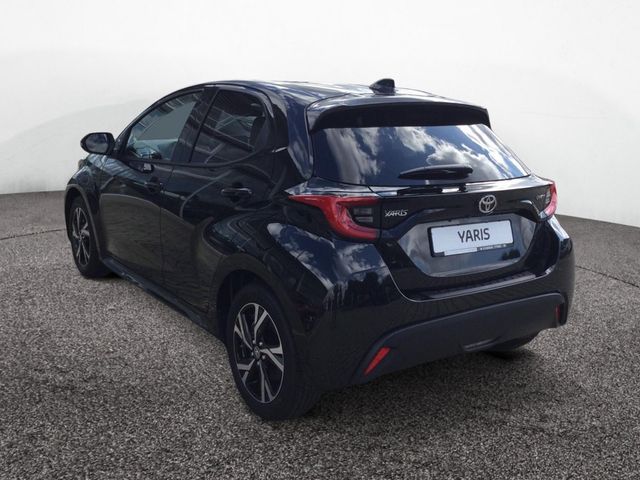 Yaris 1.5 Hybrid Team Deutschland KAMERA ACC LED