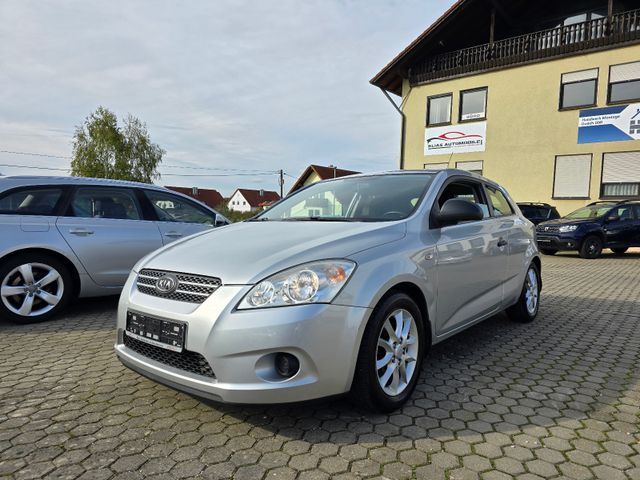 Kia cee'd / Ceed 1.4 CVVT Attract