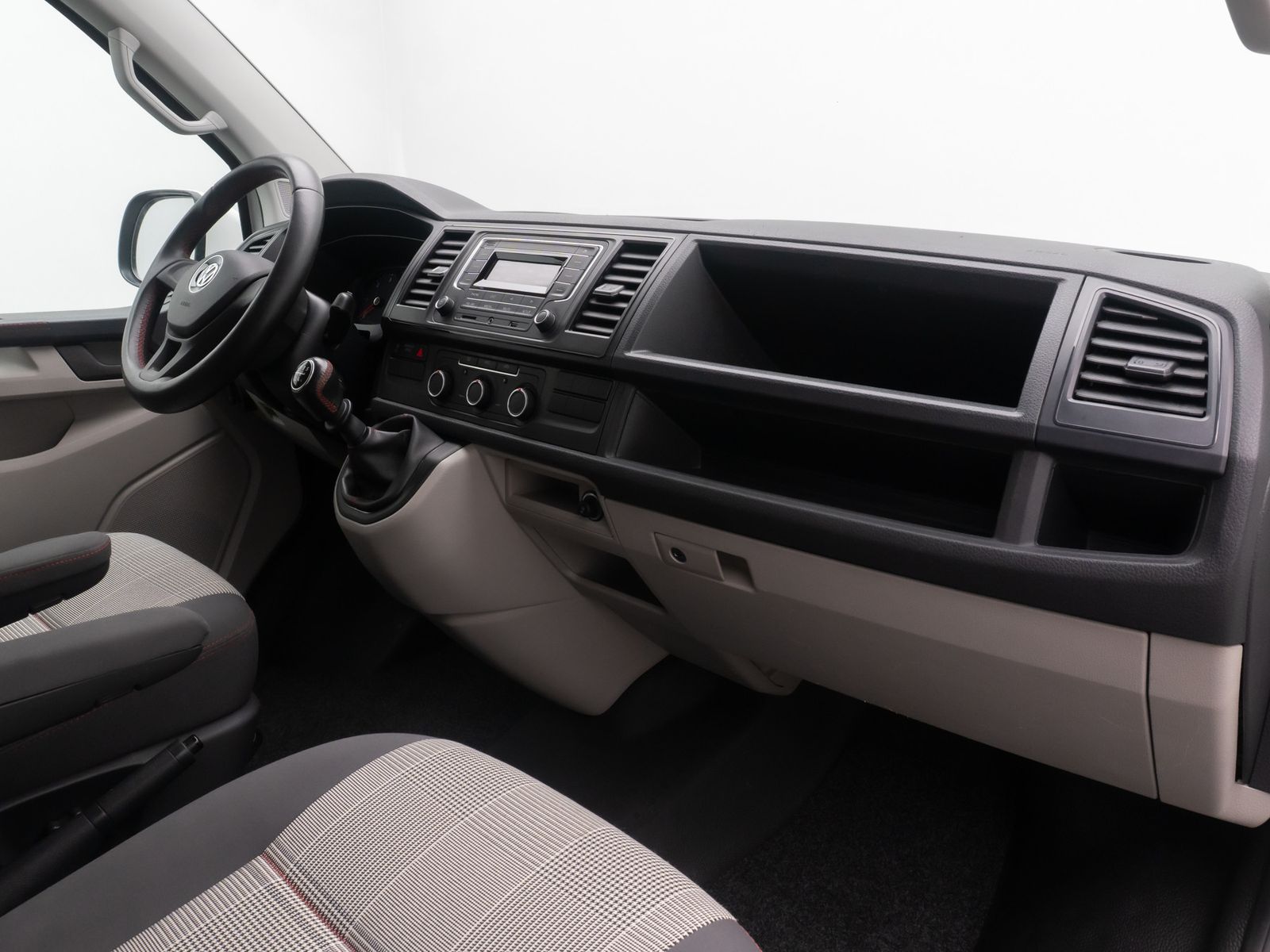 Fahrzeugabbildung Volkswagen T6 Transporter Wohnmobil CaliforniaStyle 18Zoll