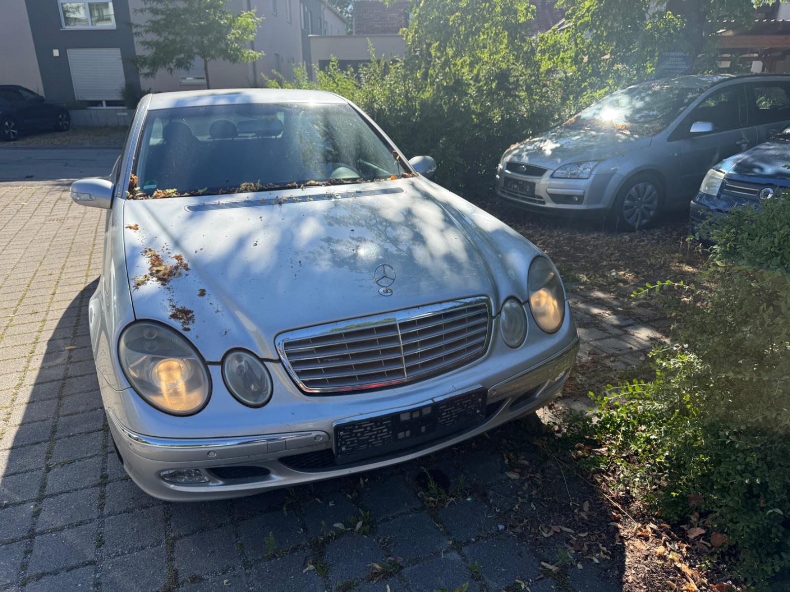 Mercedes-Benz E 220 CDI ELEGANCE-TEL-01704684029--