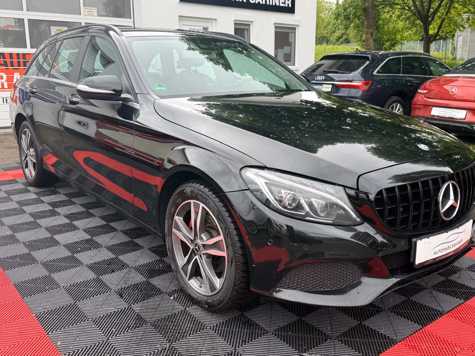 Mercedes-Benz C200 2015 — photo 6