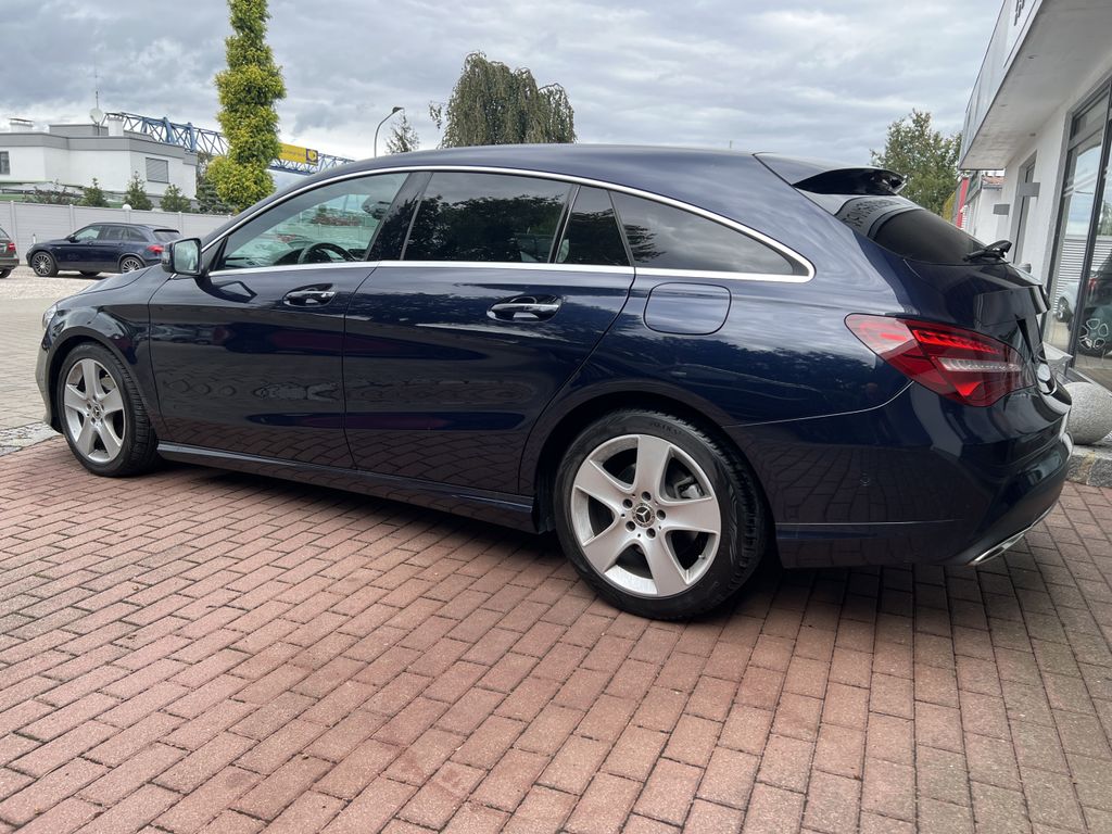 MERCEDES-BENZ CLA 180 Shooting Brake