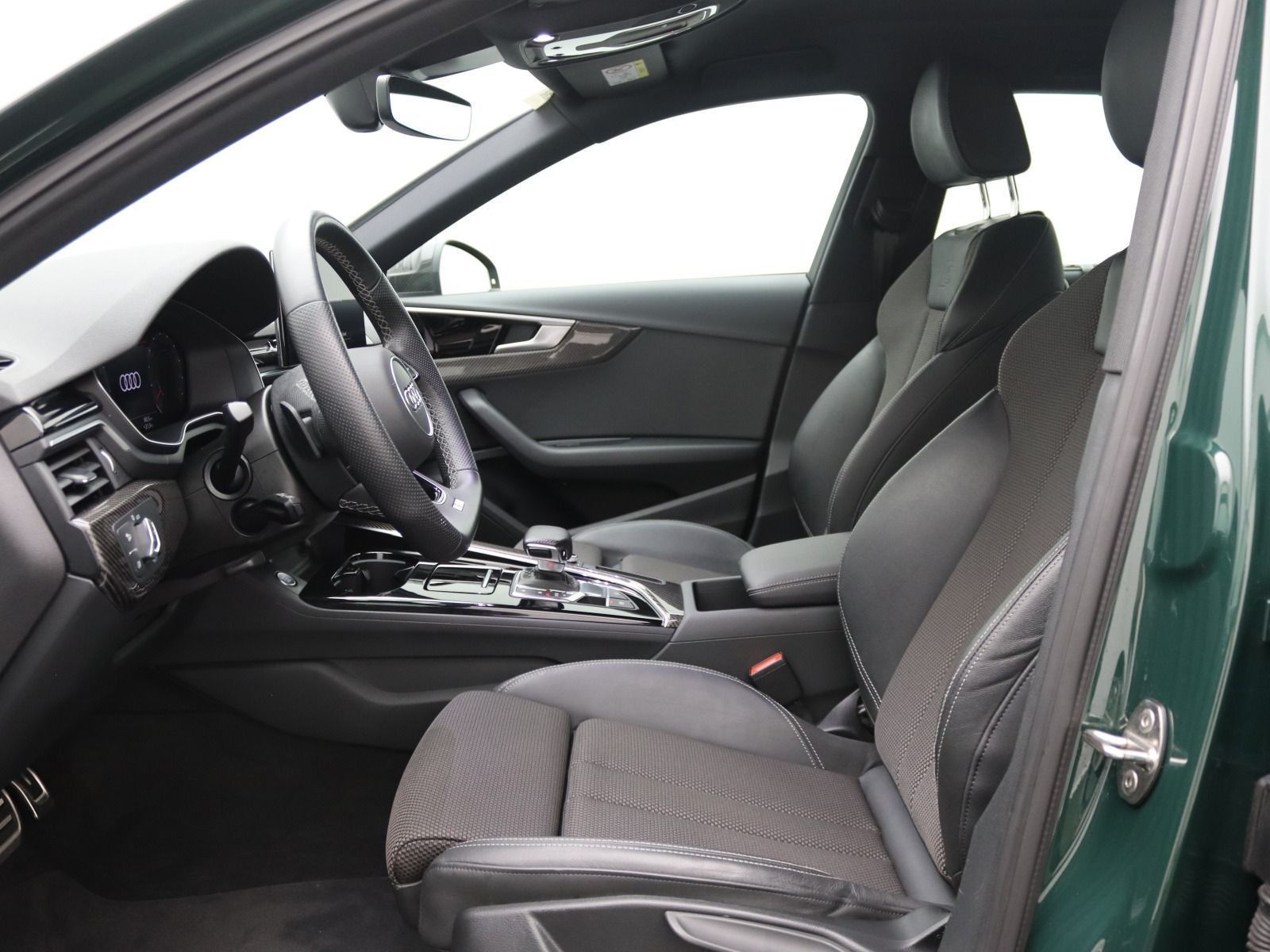 Audi A4 - Bild 10