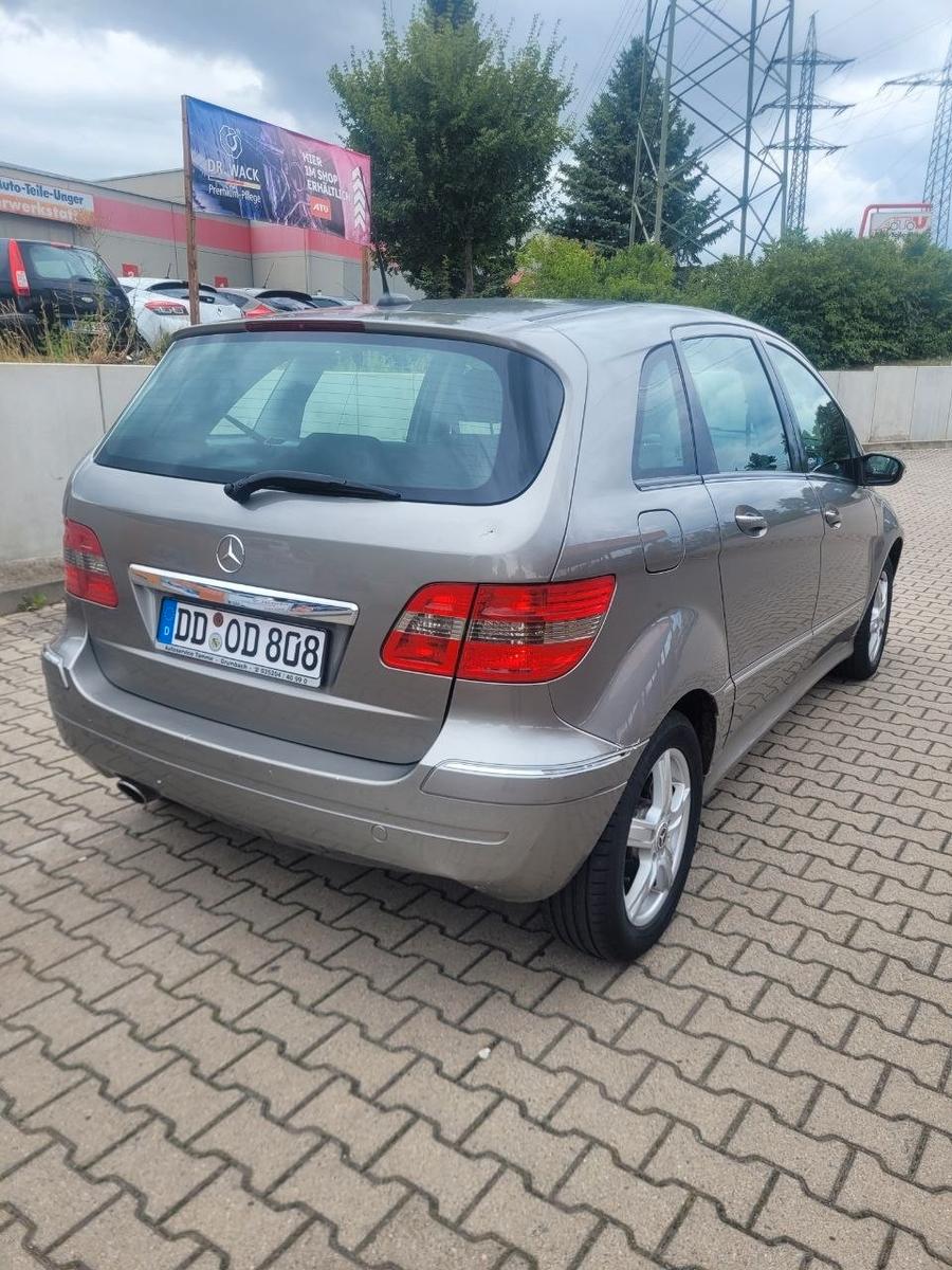 Mercedes-Benz B200 2006 — photo 7