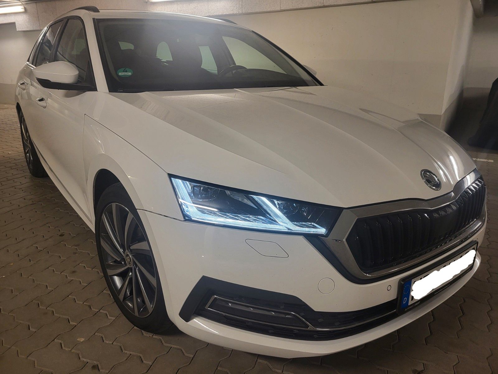 Skoda Octavia - 1