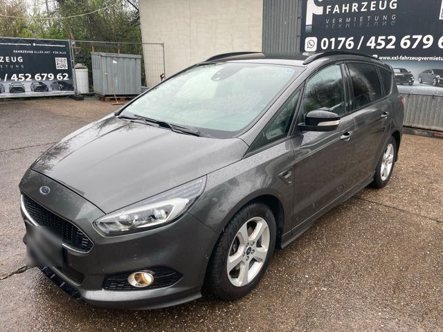 Ford S-Max ST Line Top Ausstattung