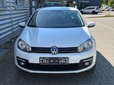 Volkswagen Golf VI 1.4 16V 2.HAND/ZAHNRIEMEN NEU/TÜV NEU - Volkswagen aus 2010: Gol