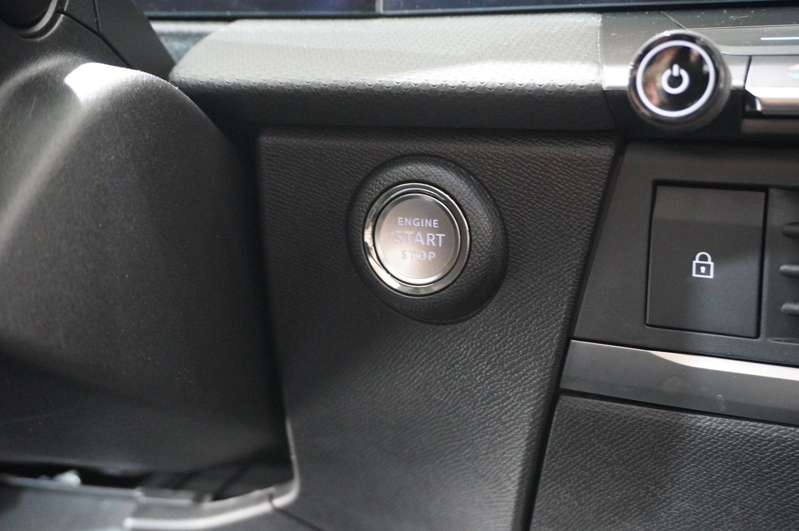 Fahrzeugabbildung Opel Astra L Lim. 1.5D ELEGANCE NAVI/LED/KAMERA/SPORT
