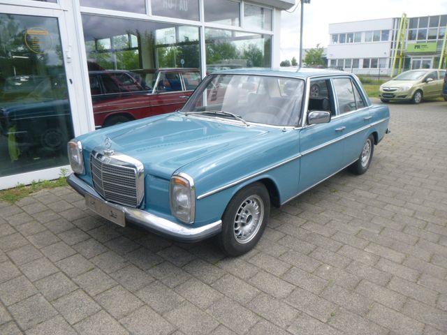 Mercedes-Benz 200D,sauber,H-Zulassung