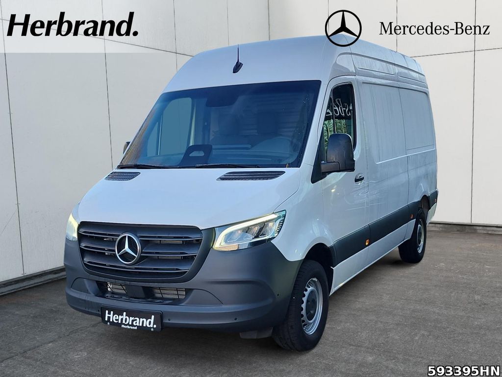 Image of Mercedes-Benz Sprinter