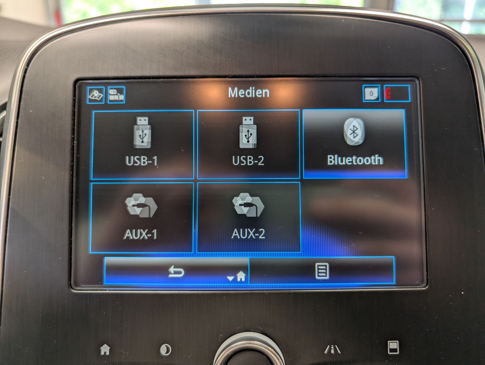 Fahrzeugabbildung Renault Grand Scenic 1.7 BLUE dCiFamily-Paket PDC v/h