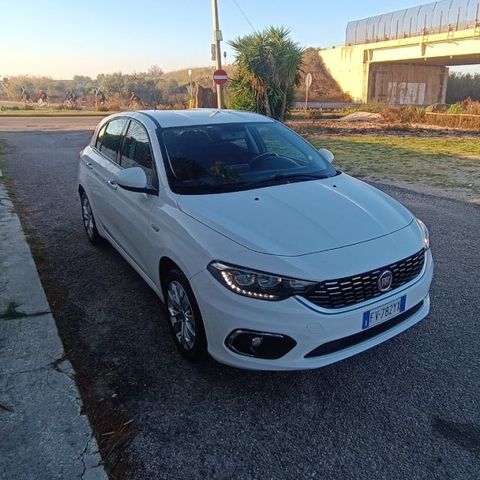 Fiat FIAT Tipo 1.6 Mjt S&S 5 porte Lounge