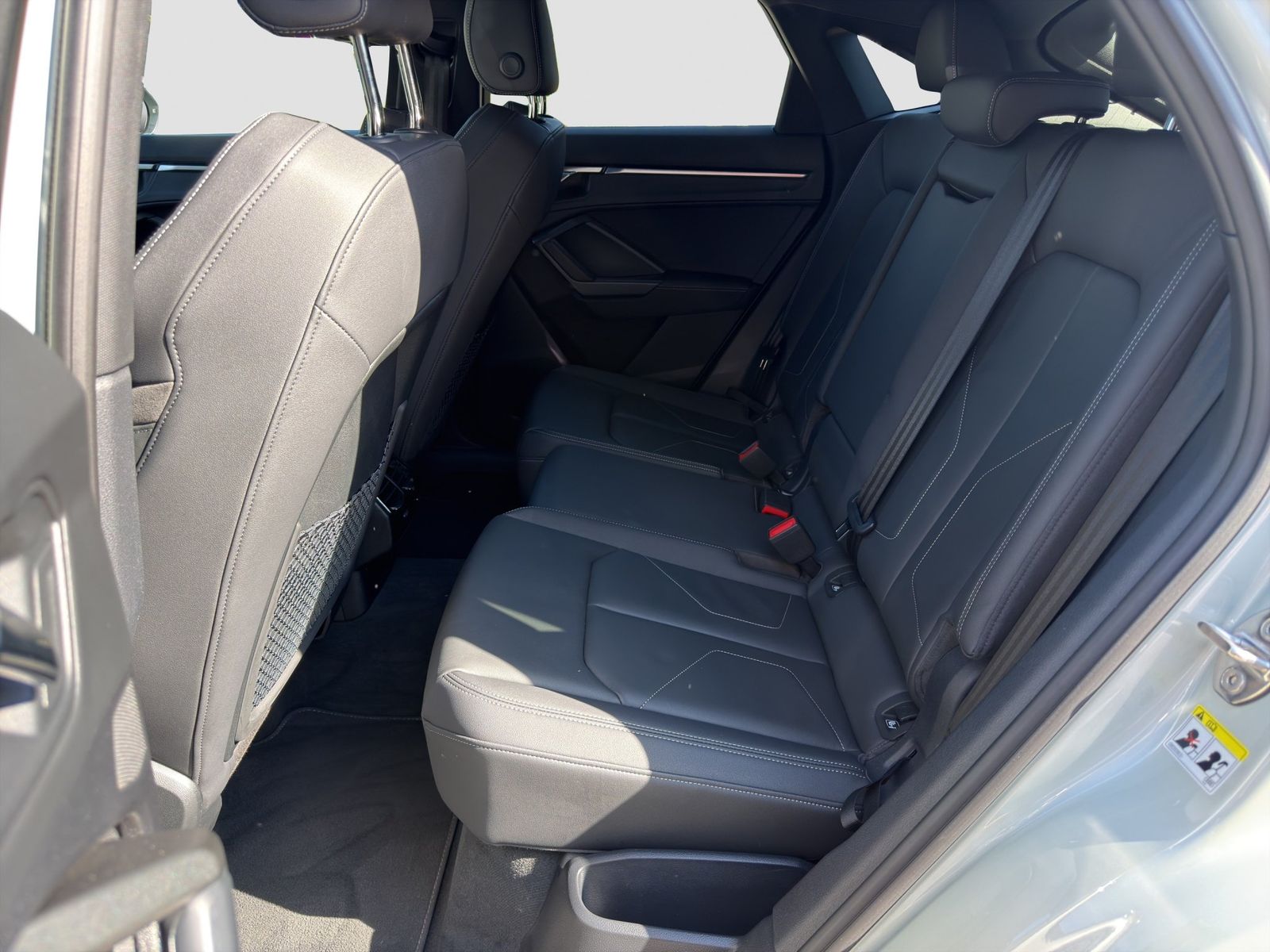Audi Q3 Sportback S line 45 TFSI e Hybrid Kompaktlade foto 10
