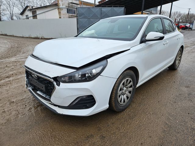 Hyundai i30 Fastback Trend