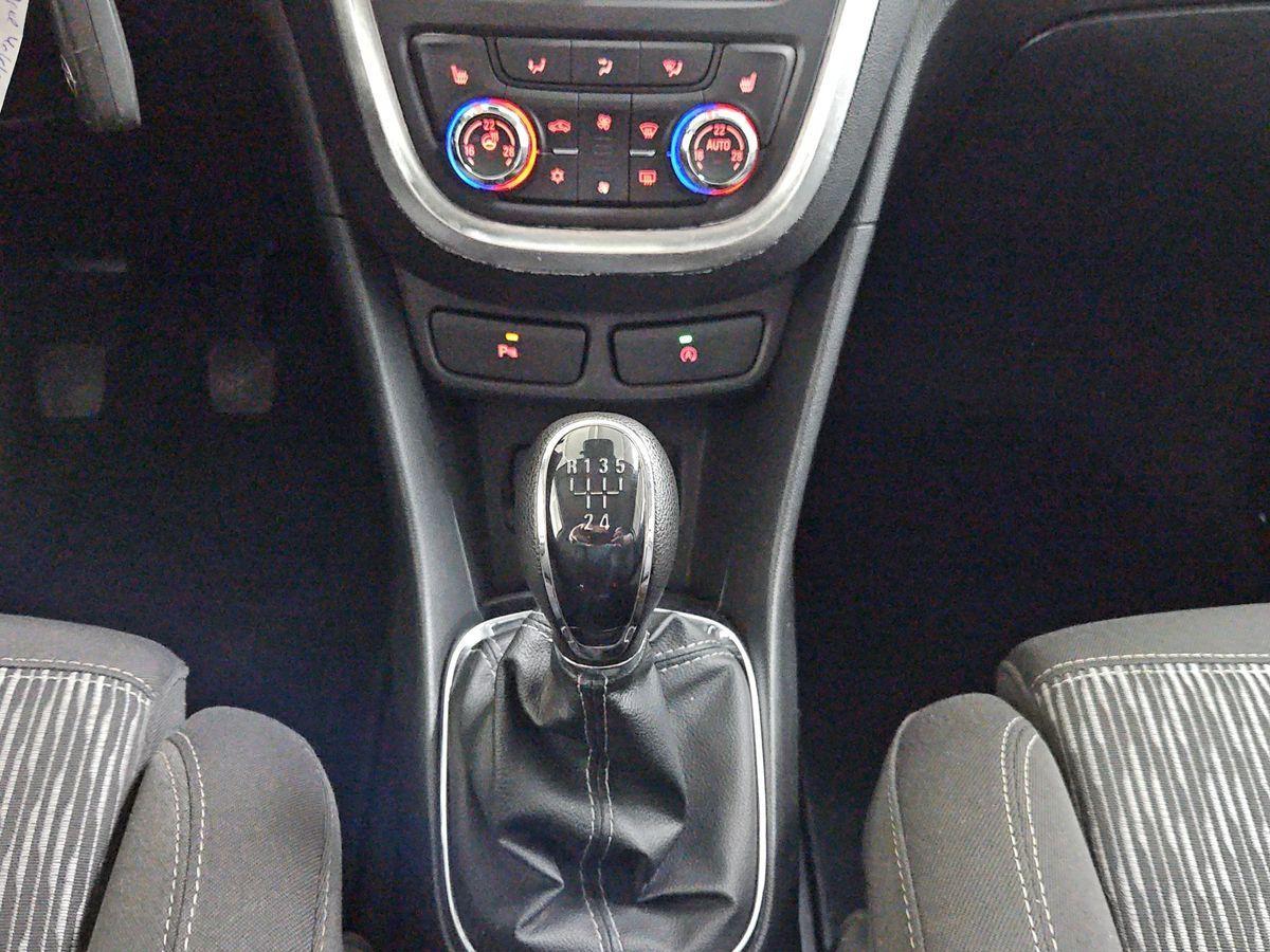 Opel Mokka 1.6 Edition NAVI TEMP SITZH BLUET PDC USB