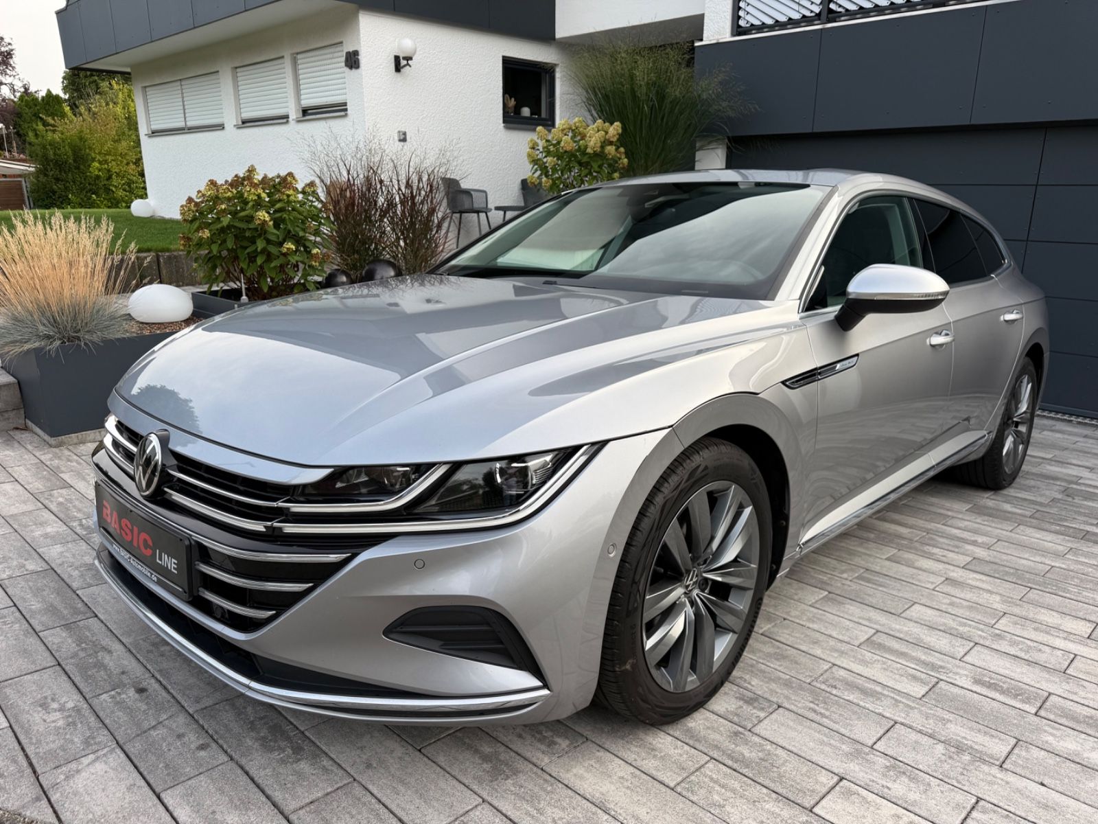 Volkswagen Arteon - 1