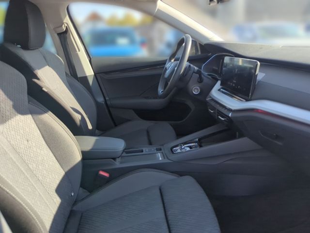 Fahrzeugabbildung SKODA Octavia Combi 2.0 TDI DSG Clever NAV AHK STANDHZ