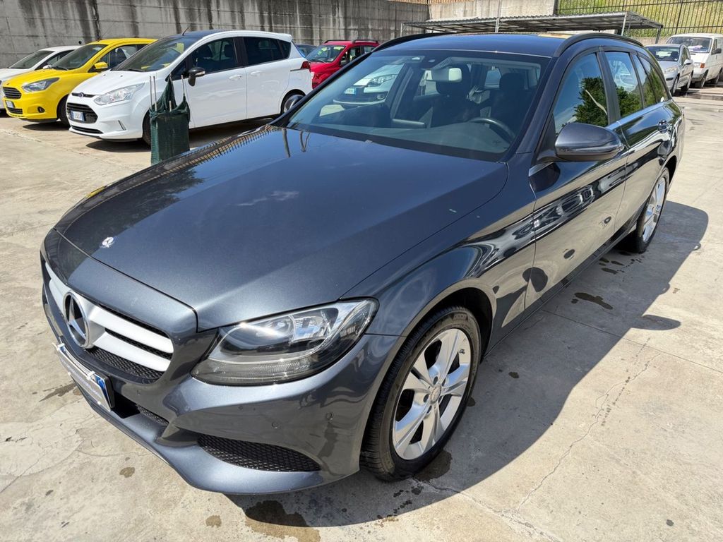 Image of Mercedes-Benz C 200