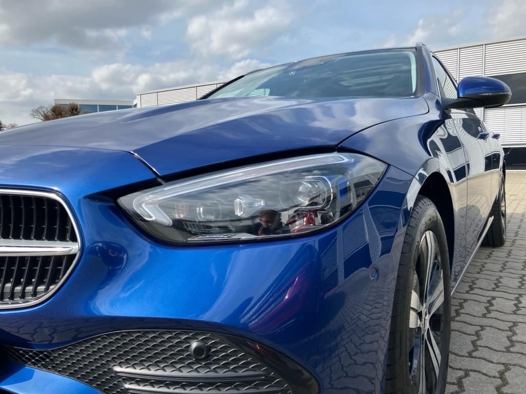 Mercedes-Benz C 300 de T Avantg DiLED Memo PANO Distronic AHK